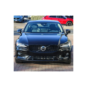 2024 V O L V O S60 B5 Coree Daark Thème Fwd - Product Image 1