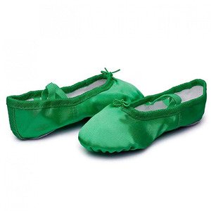 Chaussures de ballet en toile durable pour filles semelle flexible confortable matériau léger adapté aux étudiants débutants - Product Image 2