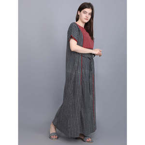 Chemise de nuit longue Evolve pour femme 100 % coton gris, ultra douce, à manches courtes, décontractée et confortable - Product Image 4