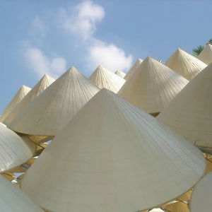 Chapeau conique vietnamien en bambou, produit artisanal traditionnel, vente en gros - Product Image 1