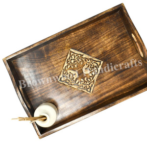 Bandeja de servicio de madera de mango macizo de forma Rectangular de Color quemado tallada a mano más vendida para restaurantes caseros uso multiusos - Product Image 4
