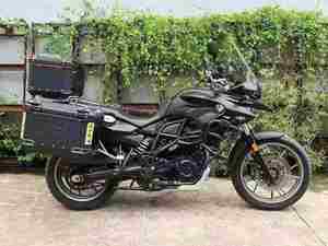 Motocicleta BMW F700GS Black Warrior de Doble Cilindro, Descuentos para Reuniones de Motociclistas - Product Image 4