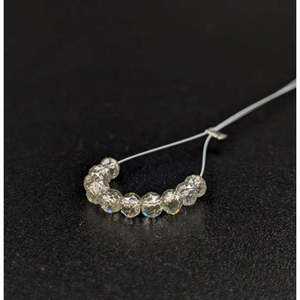 Pulsera de Cuentas de Diamantes Blancos Transparentes con Detalles en Oro/Plata, Elegantes Pulseras y Brazaletes de Diamantes - Product Image 3