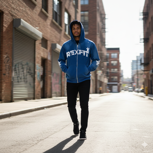 Sudadera con Capucha Azul Rey con Estampado en la Parte Delantera y en las Mangas |   Sudadera con Capucha Estilo Urbano con Efecto Desgastado por el Sol, Sudadera con Cierre |   Chaqueta Urbana Premium - Product Image 4