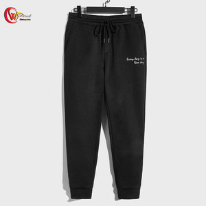 ชุดวอร์มผู้ชายแขนยาวผ้าฟลีซแบบสบายๆ สำหรับฤดูหนาว ราคาถูก ขายส่ง OEM  รับทำโลโก้  ดีไซน์ใหม่ ผ้าฝ้าย เป็นมิตรกับสิ่งแวดล้อม - Product Image 5