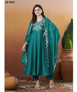Derniers vêtements pour femmes, salwar kameez en soie vichitra fantaisie avec broderie de séquence, disponible en grande taille pour femmes - Product Image 1