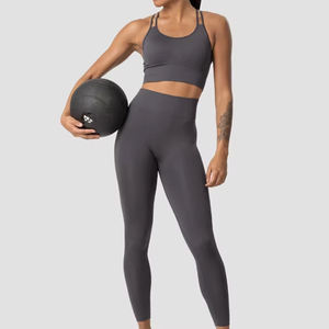 Conjunto de 2 Piezas de Leggings y Sujetador Deportivo Transpirable para Mujer, Ropa Deportiva para Gimnasio al Aire Libre, Personalizado con Estampado, Spandex y Poliéster - Product Image 1