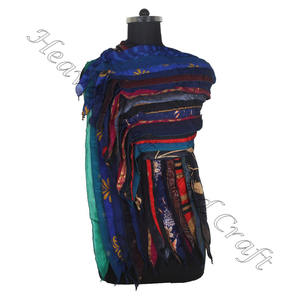 Soie recyclée Sari 15 bandes Designer foulards faits à la main étole châles SC658 soie fine en gros recyclé Vintage Sari femme écharpe - Product Image 3