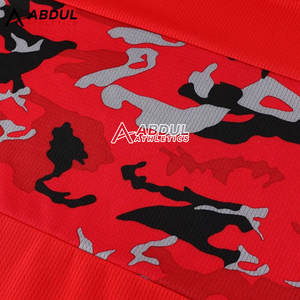 Ensemble d'uniformes de basket-ball personnalisés pour hommes avec maillot et short pour l'équipe et l'entraînement sportif Uniformes de basket-ball pour hommes - Product Image 3