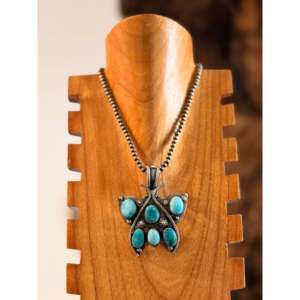 Pendentif papillon Randy Billy serti de pierres multicolores turquoise et argent sterling, technique d'incrustation - Product Image 1