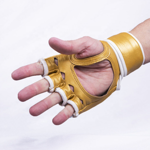Gants de boxe et de MMA de taille personnalisée OEM en cuir Service du fabricant pour les arts martiaux - Product Image 2