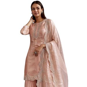 Design di pesca tessuto cuttdana Kurta con pietra Dupatta abito di lusso Sharara per il ricevimento di nozze e feste serali - Product Image 4