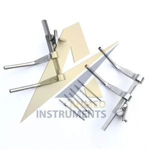 Meilleur matériel Caspar distracteur cervical droite et gauche avec jeu de vis Instrument neurochirurgical par SUAVE INSTRUMENTS SURGICAUX - Product Image 2