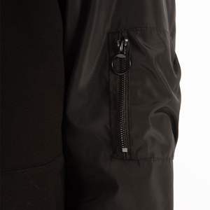 Blouson aviateur classique avec style urbain, tissu en coton et polyester pour hommes, design de blouson aviateur, logos personnalisés, impression par sublimation, léger - Product Image 3