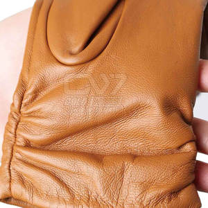Gants tendance en cuir de chèvre bon marché Gants à écran tactile coupe-vent confortables et durables à vendre - Product Image 5
