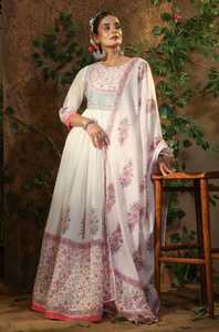 Kurtis ผ้าเรยอนสำหรับผู้หญิงผ้าคอตตอนดีไซน์แฟชั่นล่าสุด - Product Image 4