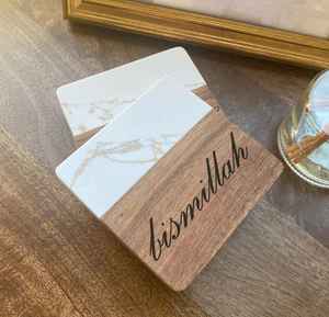 Sous-verres en marbre blanc de la meilleure qualité avec garniture dorée Sous-verres en pierre de luxe polie pour les maisons, les hôtels et les cadeaux Sous-verres en pierre - Product Image 5