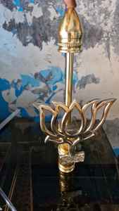 Fabricant de drapeaux de voiture en laiton fournisseur en gros avec support pour tous les modèles de voitures Tige de jugement/tige d'angle Look royal - Product Image 4