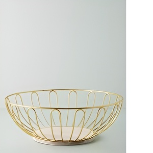 Bol en fil de métal décoratif fabriqué à la main pour le stockage de la cuisine Design attrayant avec des légumes d'organisation en maille - Product Image 1