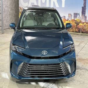 NOUVEAUTÉS - Meilleures ventes en Europe pour 2025 - Berline Camry XLE - Prête à être expédiée dans tous les pays - Product Image 2