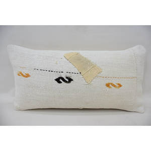 Oreiller en laine beige 12x24 pouces de luxe brodé à l'aiguille Patchwork Design tissé Floral Vintage plante feuille pour voiture noël - Product Image 1