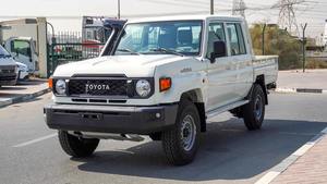 รถกระบะแลนด์ครุยเซอร์ 79 ปี 2025 เครื่องยนต์เบนซินทรงพลัง ออกแบบมาเพื่อความทนทานและความอเนกประสงค์ - Product Image 4