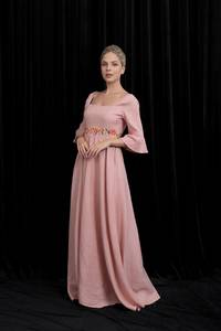 ชุดเดรสผ้าลินินสีชมพูควินน์ปักลายดอกไม้เหมาะอย่างยิ่งสำหรับงานแต่งงานหรือแม่ของชุดเจ้าสาว - Product Image 6