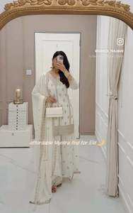 Conjunto de Salwar Kameez pakistaní Súper elegante con detalles de diseño para looks tradicionales y modernos disponibles a precios mayoristas - Product Image 6