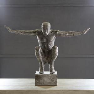 Elegante Figura Masculina de Metal Plateado, Objeto de Mesa, Escultura Moderna para Mesa, Decoración Elegante y Lujosa para el Hogar u Oficina, Procedente de la India - Product Image 2