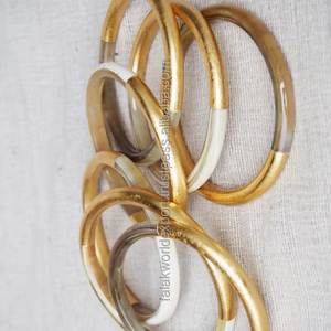 Bracelets de mode modernes de luxe pour femmes Bracelets en corne de boeuf de Falak World Export Bijoux élégants pour dames par FWE - Product Image 5