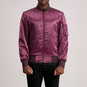 Chaqueta Bomber Maroon Satin Poliéster Forro Cierre de cremallera Varsity Collar Rib Knit Cuffs Utility Pocket Sleeve - Product Image 1