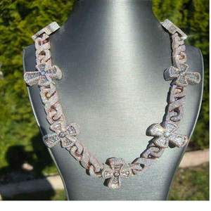 Collar con Colgante de Cruz Hip Hop con Diamantes Cultivados en Laboratorio, Oro Blanco de 24K, Cadena Cubana, Corte Brillante Certificado, Unisex - Product Image 1