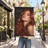 Bannière suspendue de luxe avec image de personne réelle en polyester, impression personnalisée pour la publicité dans les centres commerciaux