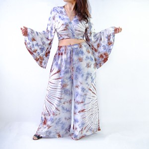 Ensemble jupe en rayonne style bohème avec haut à volants et nœud, jupe longue imprimé floral, respirant, tenue d'été vintage, style féerique années 70, mode hippie - Product Image 4