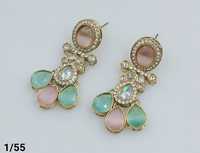 Nouveauté : Boucles d'oreilles pendantes Kundan en alliage plaqué or, motif floral ethnique, style indien, pour anniversaire, vente en gros