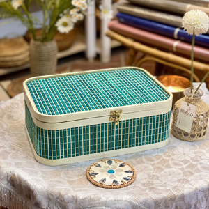 Boîte d'emballage en bambou personnalisée du Vietnam fabriquée pour les coffrets cadeaux Têt avec texture naturelle et artisanat fin - Product Image 1