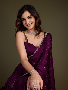 Trendmalls Saree sin costuras de satén púrpura para mujer con pieza de blusa Siroski estilo de trabajo ropa india y pakistaní (K1102) - Product Image 2