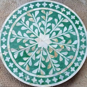 Set de table décoratif en nacre incrustée, fabriqué à la main en Inde par des artisans indiens pour une élégance quotidienne, en provenance d'Inde. - Product Image 1
