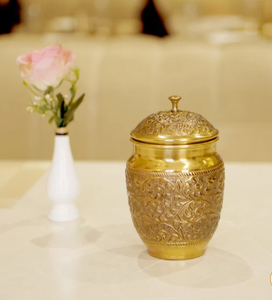 Laddu Dabba ทองเหลืองโบราณลูกโลกทองเหลืองมีดีไซน์ขอบหรูหราพร้อมรายละเอียดการแกะสลัก - Product Image 5