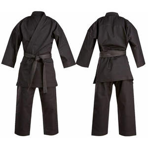 Uniforme de judo para entrenamiento, adecuado para técnicas de lanzamiento, trabajo de agarre y ejercicios regulares, utilizado por estudiantes e instructores. - Product Image 1