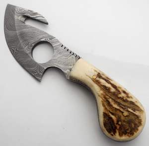 Cuchillo de Damasco para desollar de primera calidad, maquinilla de afeitar, borde afilado, diseño de mango de cuerno Tang completo, agarre ergonómico para caza, Camping y exteriores - Product Image 3
