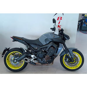 Motos sportives MT-09 haute performance pour les amateurs d'aventure - Product Image 1