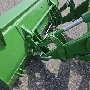 Tracteur John Deere 6135E 2022 à vendre - Product Image 2