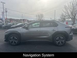 Usado cuidadosamente 2023 Toyota bZ4X XLE 4dr SUV AWD - Product Image 6