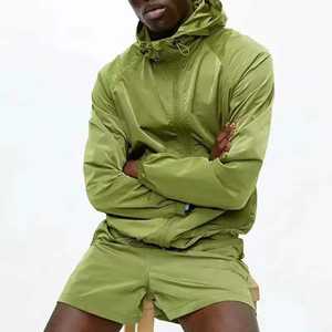 ชุดเซ็ตเสื้อแจ็คเก็ตซิปและกางเกงขาสั้นผ้าซาตินกันลม แห้งเร็ว สไตล์สตรีทแวร์ สำหรับผู้ชาย รุ่นใหม่ล่าสุดประจำฤดูใบไม้ร่วง - Product Image 2