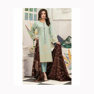 Salwar Kameez de estilo pakistaní y musulmán especial para bodas y compromisos Impresión dibujada a mano en seda hecha en la India - Product Image 3