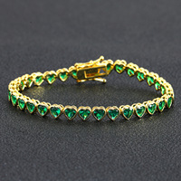 Bracelet tennis OEM en zircon arc-en-ciel étincelant en forme de cœur, chaîne de 5 mm en zircon cubique multicolore, bijoux de mode pour femmes