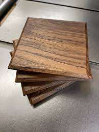 Dessous de verre carrés élégants et modernes Tapis et coussinets en bois de sheesham massif pour ranger les tasses et les tasses - Product Image 4