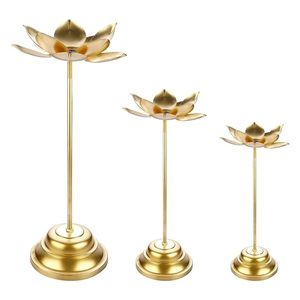 Flower Design Luxury Home Decor <b>Candle</b> Holder Metal in Iron <b>Candle</b> Holder Gold Plating Candlesticks Mold <b>Wedding</b> <b>Candle</b> Stand - Product Image 1