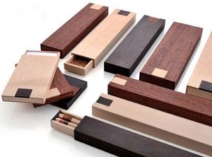 UTILISER LE BAMBOU FAIT MAIN Ensemble de stylos cadeau de luxe de haute qualité Personnaliser Logo gravé Stylo en bois avec boîte en bois - Product Image 6